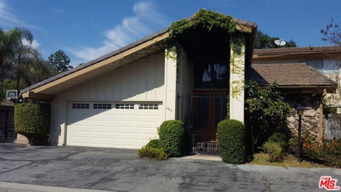 Photo of 1408 Valley View Road #2, Glendale, CA 91202 (MLS # 26848345)