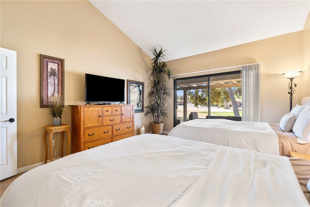 Palm Desert Resort CC (32418) - Residential