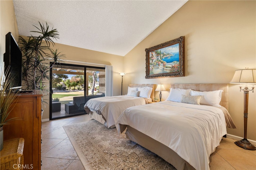 Palm Desert Resort CC (32418) - Residential