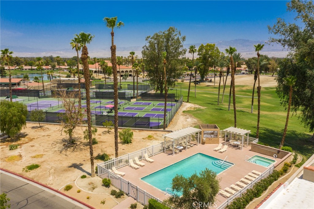 Palm Desert Resort CC (32418) - Residential