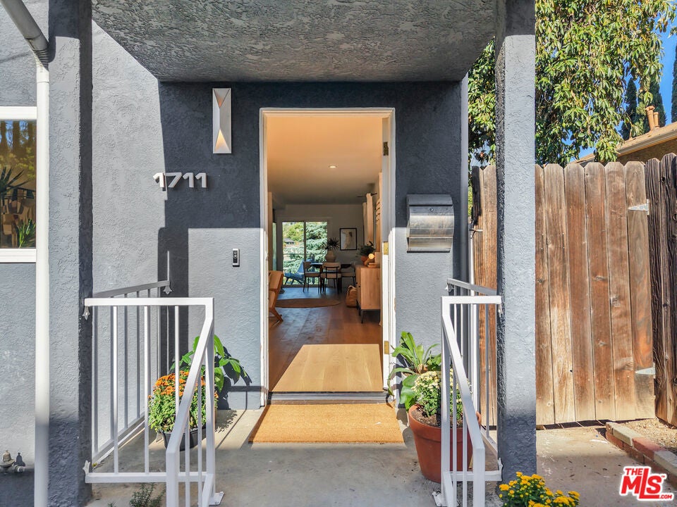 1711 Bridgeport Drive
