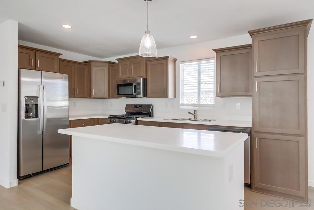 1120 Pepper Dr. 73