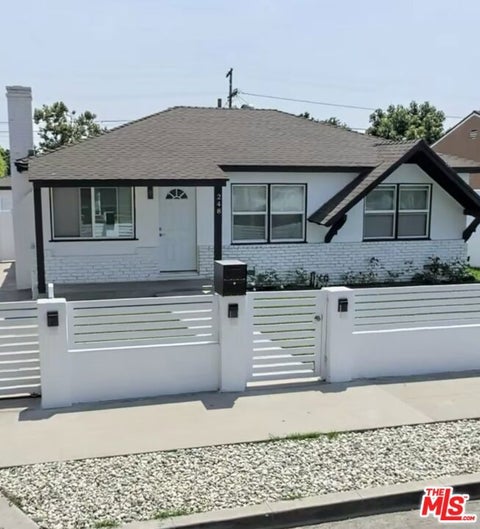 Photo of 248 E 69th Way, Long Beach, CA 90805 (MLS # 26996643)