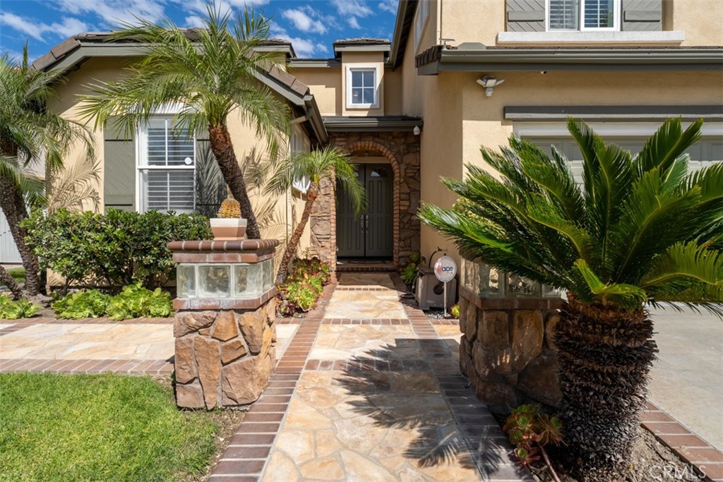 2080 S Littler Court