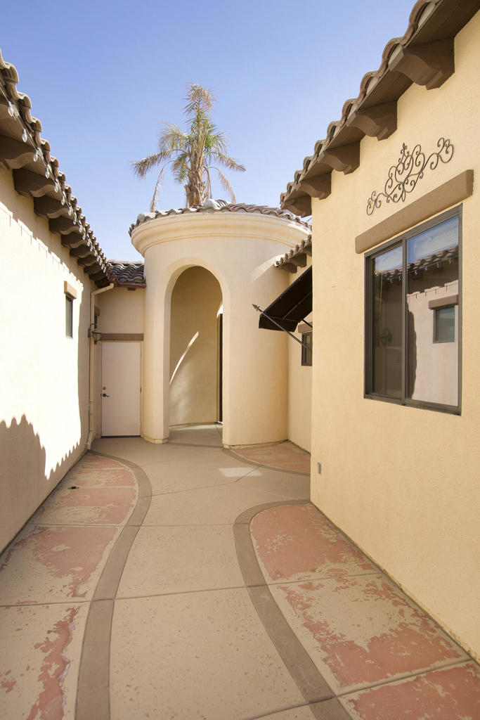 Santa Rosa Trail - Residential Lease