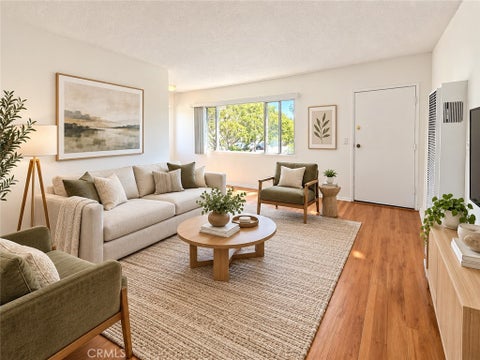 Photo of 1808 10th Street #D, Santa Monica, CA 90404 (MLS # SR26203057)