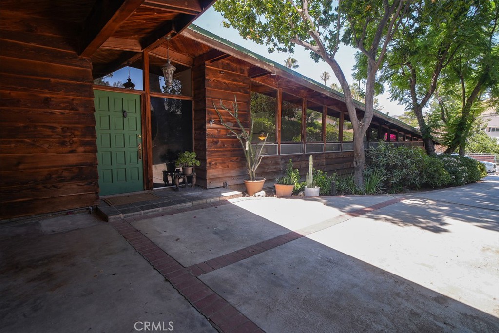 9640 La Canada Way