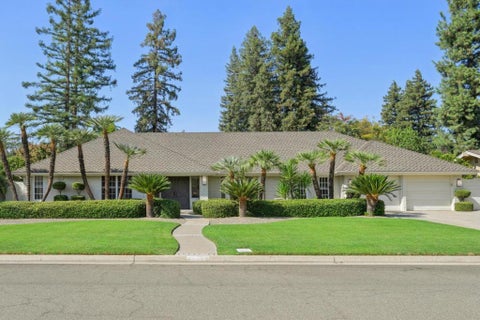 Photo of 3594 W Spruce Avenue, Fresno, CA 93711 (MLS # ML82062089)