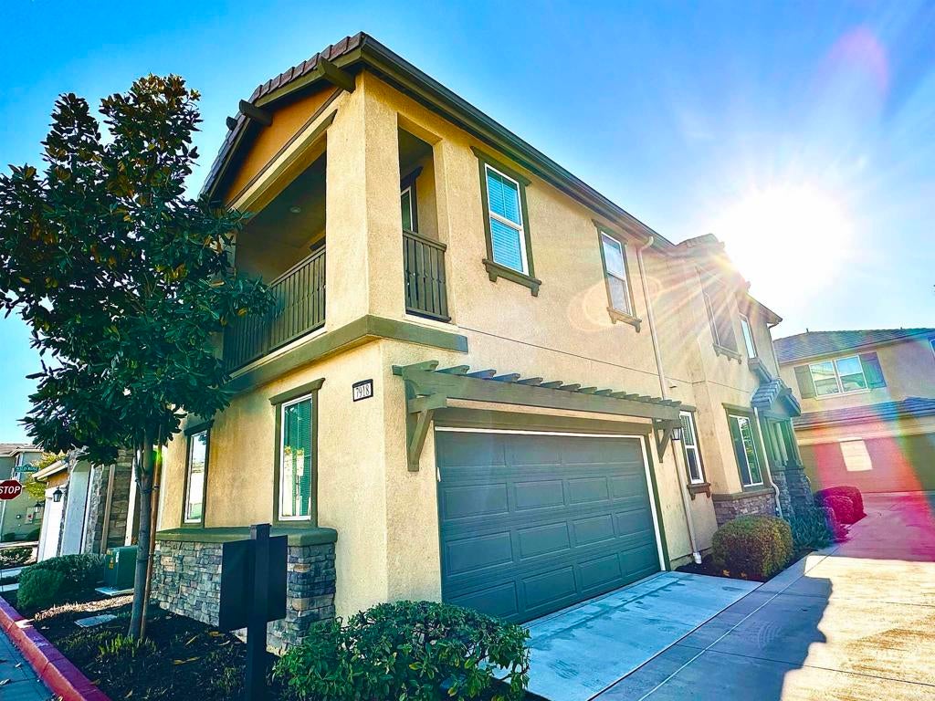 7918 Chaparral