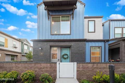 Photo of 118 Red Brick Drive #1, Simi Valley, CA 93065 (MLS # 225005120)