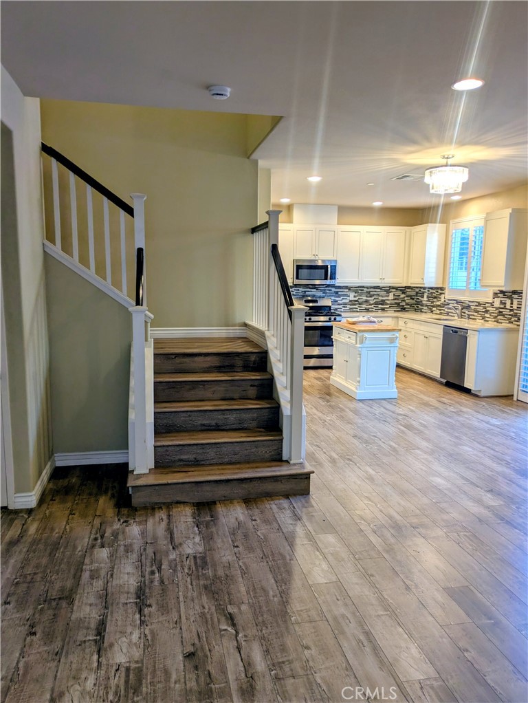 42945 Avenida Amistad