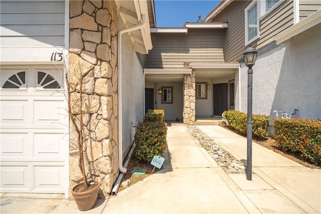 113 Autumn Oaks Lane