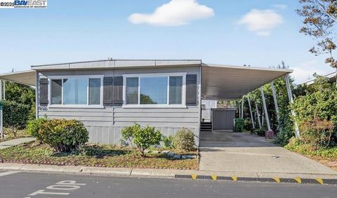 Photo of 440 Santa Monica, San Leandro, CA 94579 (MLS # 41115222) Photo of 440 Santa Monica, San Leandro, CA 94579 (MLS # 41115222)