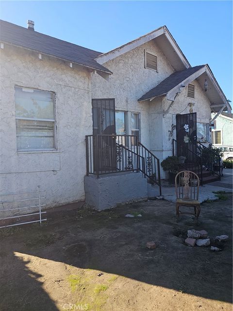 Photo of 210 85th place Pl, Los Angeles, CA 90003 (MLS # RS25269995)