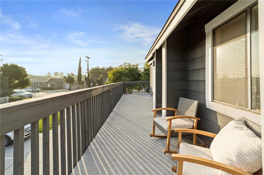 824 N Pasadena Avenue 31