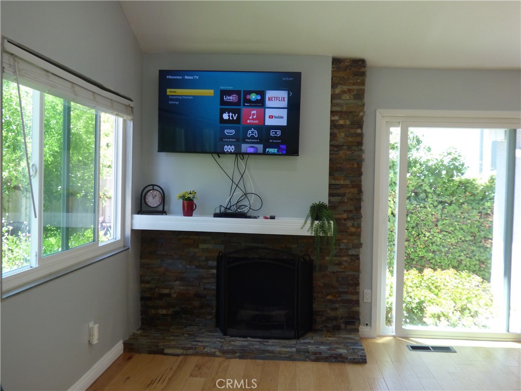 Lake Lindero (856) - Residential Lease