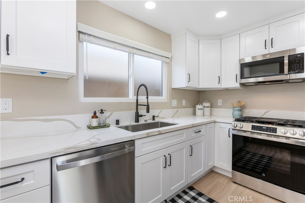 755 S Brea Boulevard