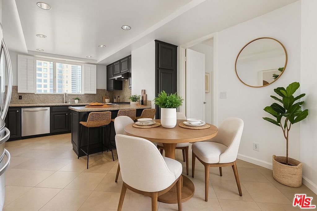 Photo of 10550 Wilshire Boulevard #804, Los Angeles, CA 90024 (MLS # 25593817)