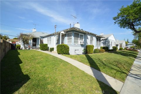 Photo of 3007 W Victory Boulevard, Burbank, CA 91505 (MLS # BB26060282)