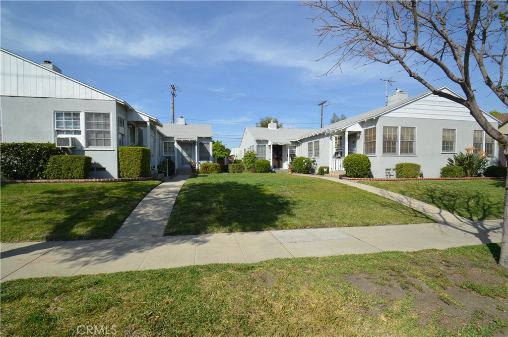 3007 W Victory Boulevard