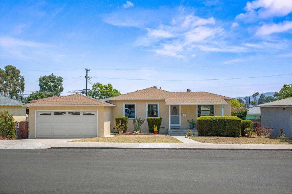 3015 Olive St.
