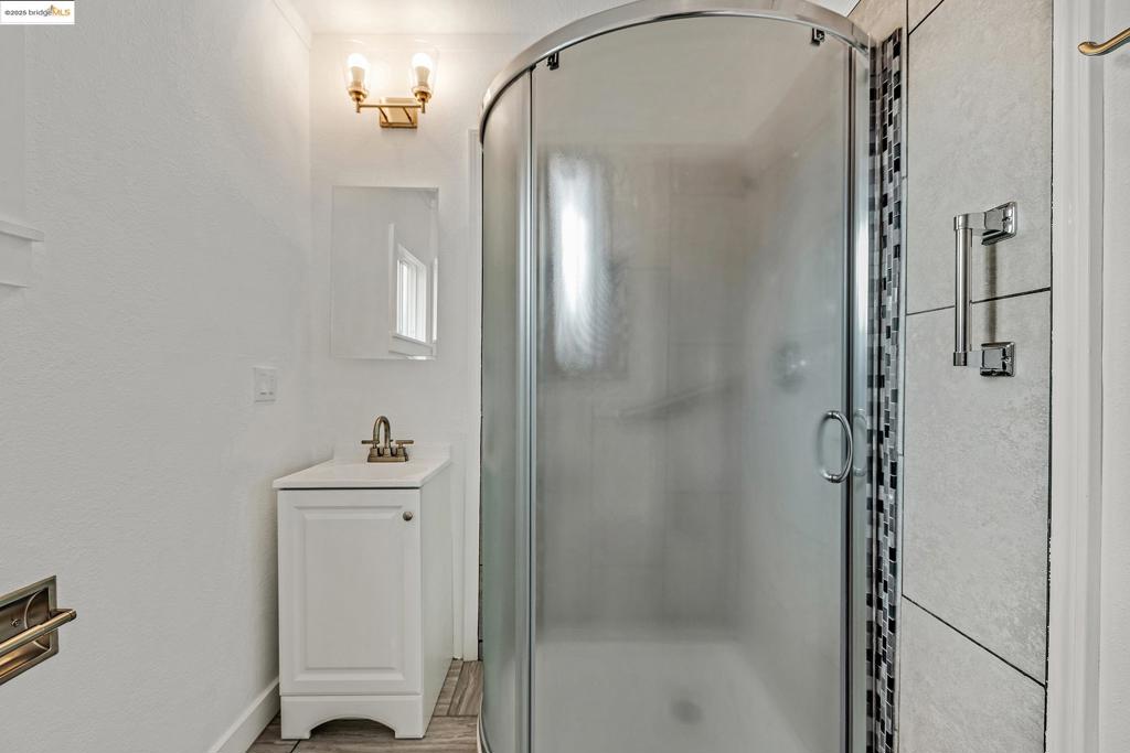 BERKELEY BOWL - Residential