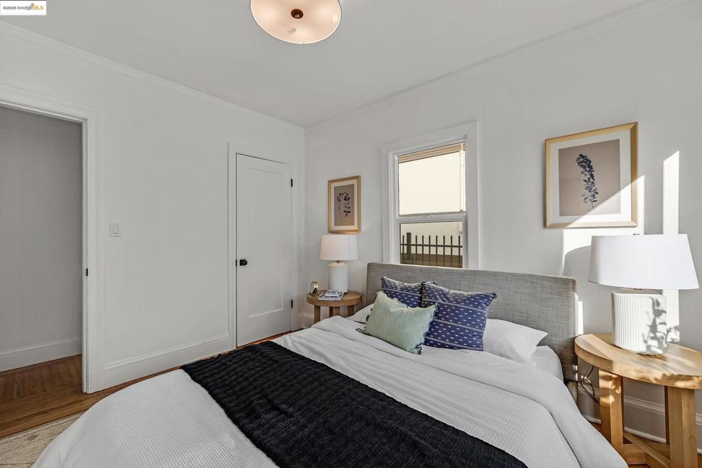 BERKELEY BOWL - Residential