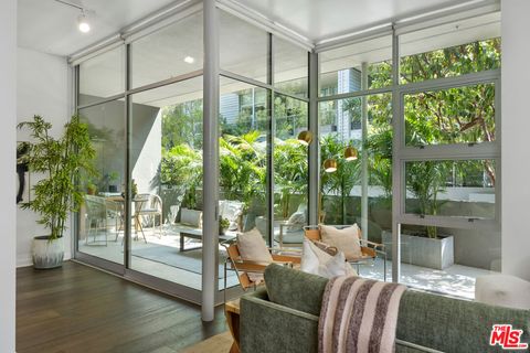 Photo of 4080 Glencoe Avenue #104, Marina Del Rey, CA 90292 (MLS # 26645865)