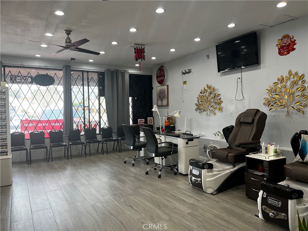 10304 Lower Azusa Road