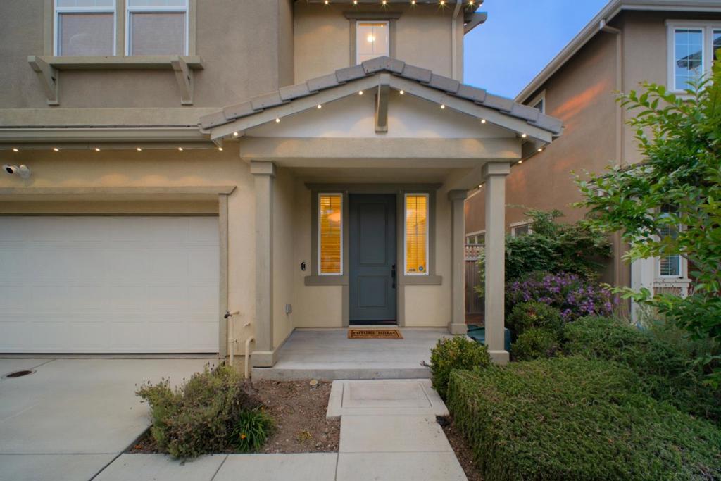 6009 Allium Place