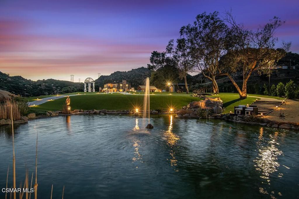 Photo of 10200 Lilac Lane, Chatsworth, CA 91311 (MLS # 225004731)