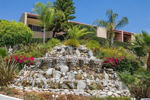 Photo of 9642 Via Torino #132, Sun Valley, CA 91504 (MLS # GD26093495)