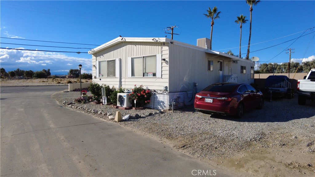 4561 Adobe Road 01
