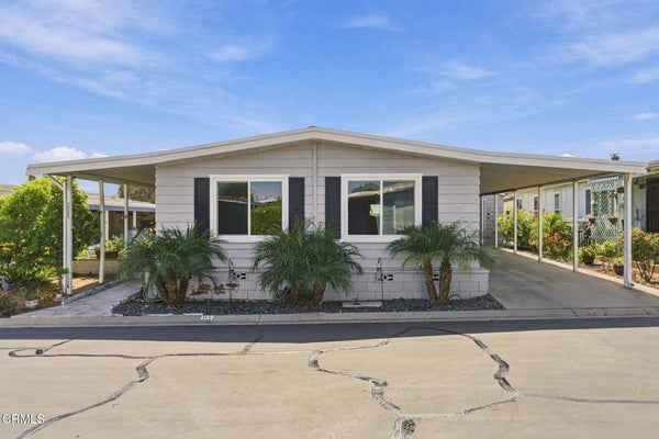 92 POINSETTIA GARDENS DR, VENTURA, CA 93004 - Image 79bfa657247bdb8f64d0ef0cdaf7ee1c/1420001906