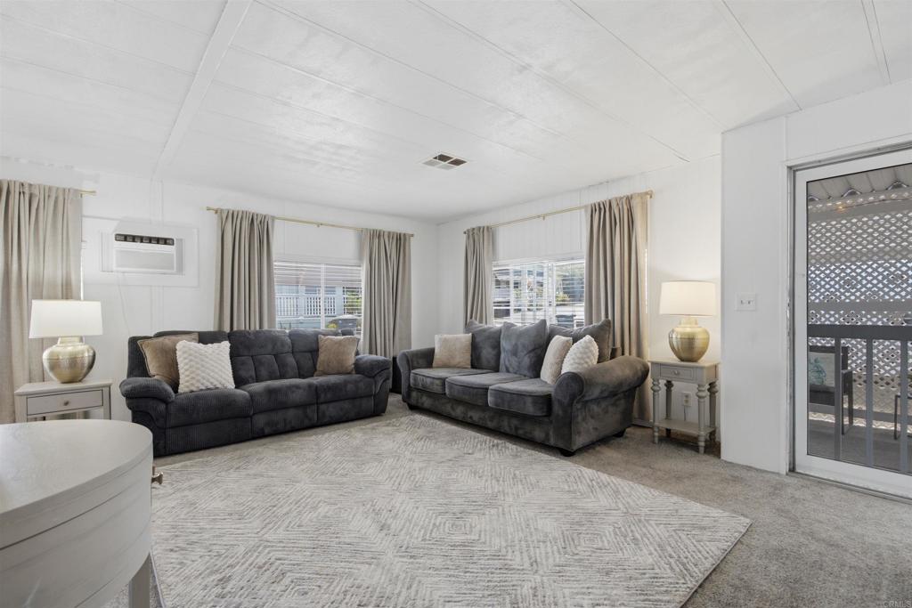 718 Sycamore Ave 26