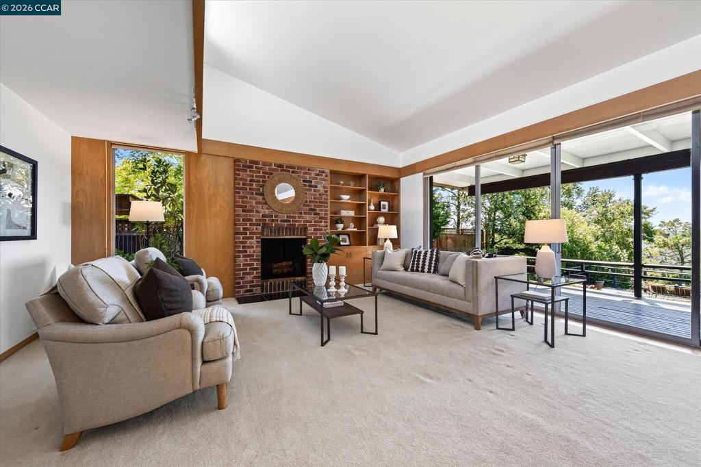 20 Donald Dr