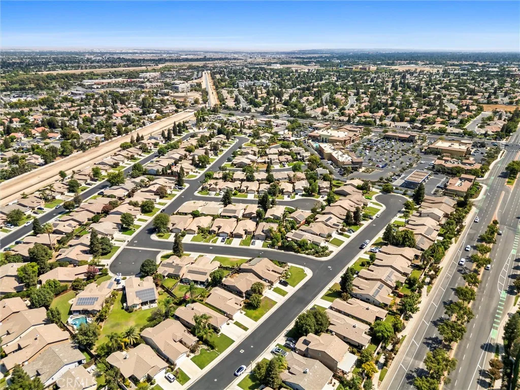 Bakersfield, California 93311, United States, 3 Bedrooms Bedrooms, ,2 BathroomsBathrooms,Residential,Active,204044