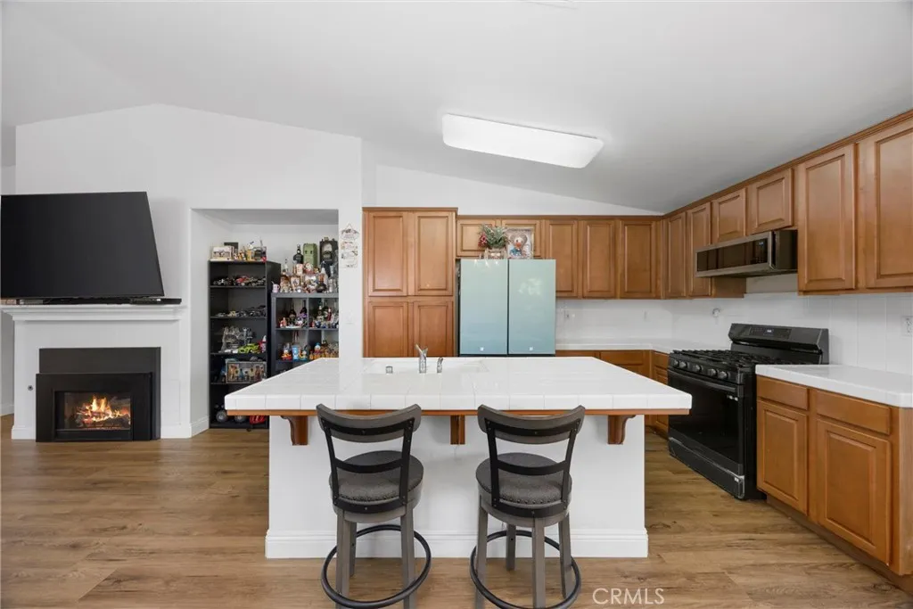 Bakersfield, California 93311, United States, 3 Bedrooms Bedrooms, ,2 BathroomsBathrooms,Residential,Active,204044