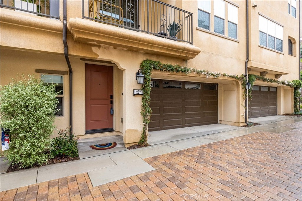 207 Winterbrook