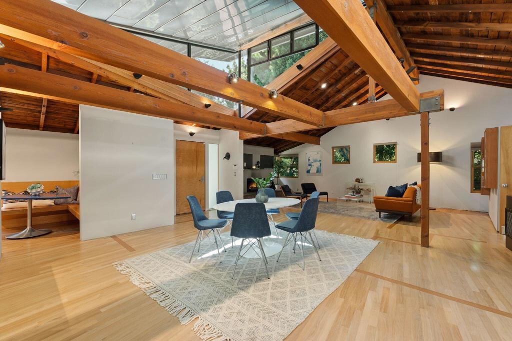 10335 Oletha Lane