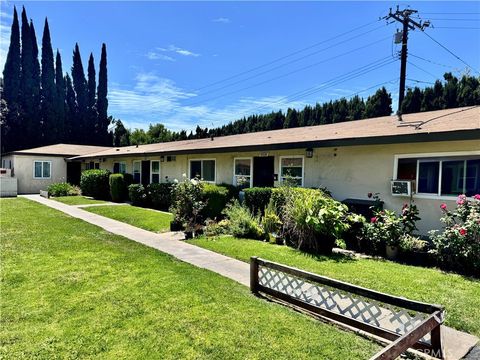 Photo of 4032 W Valencia DR, Fullerton, CA 92833 (MLS # OC26099965)