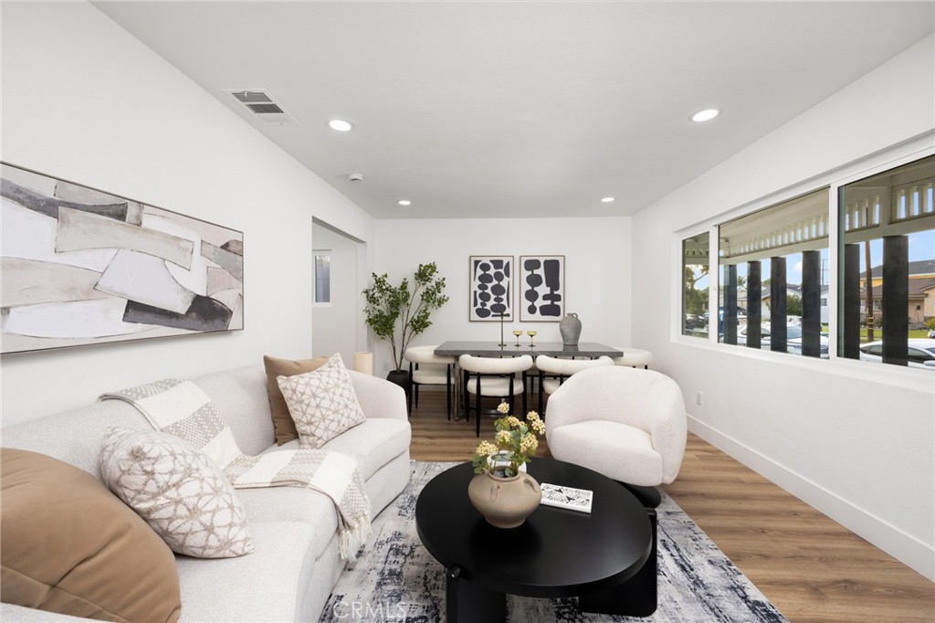3332 W 134th Street