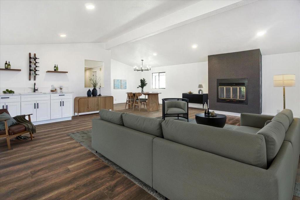 73851 Desert Greens Drive S
