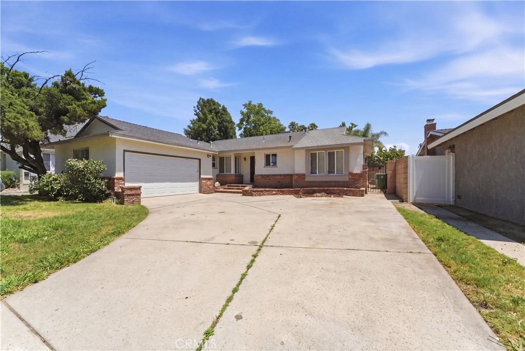 10944 Haskell Avenue