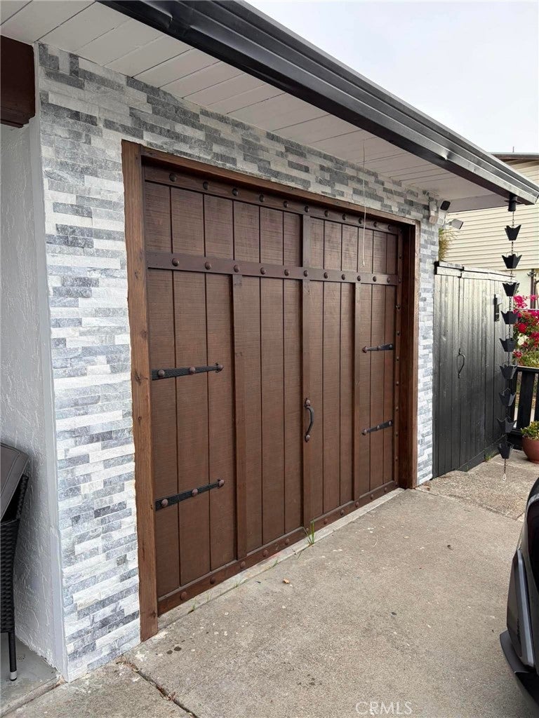 4424 Taft AVE