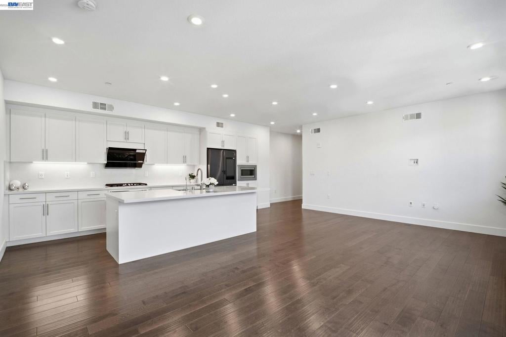 44978 Fremont Blvd 403