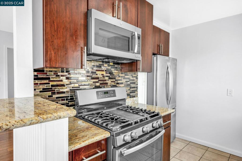 NORTH BERKELEY - Residential Income