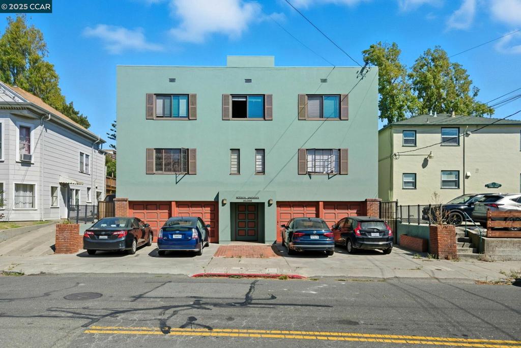 NORTH BERKELEY - Residential Income