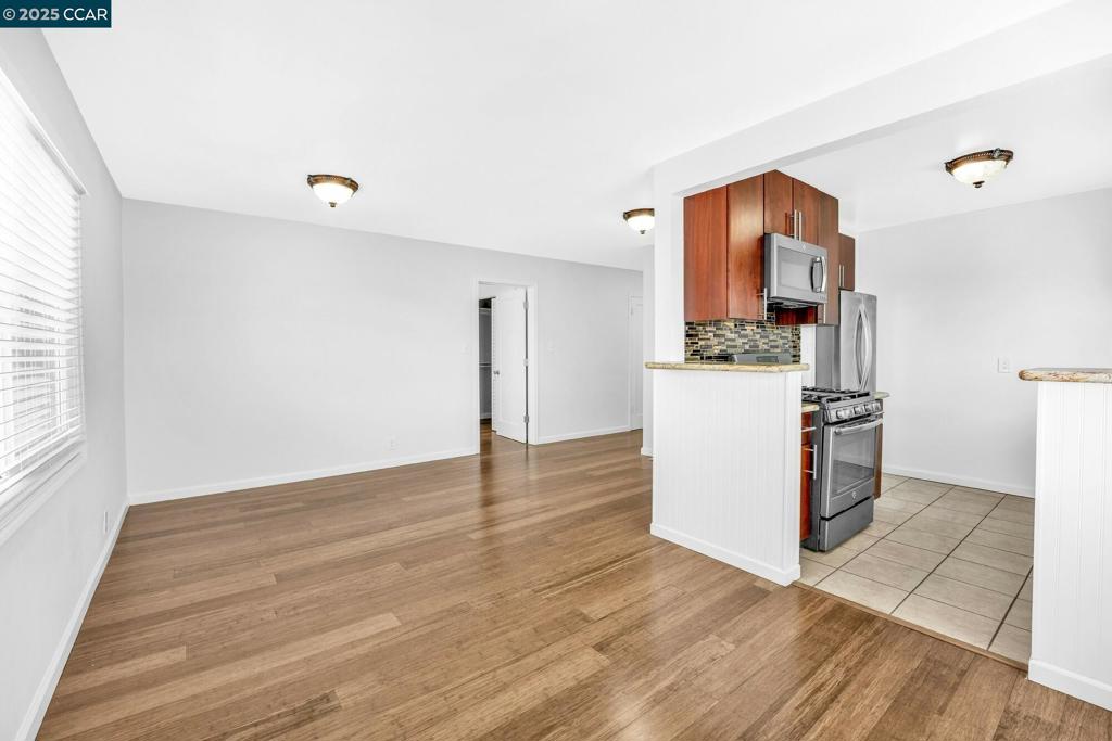 NORTH BERKELEY - Residential Income