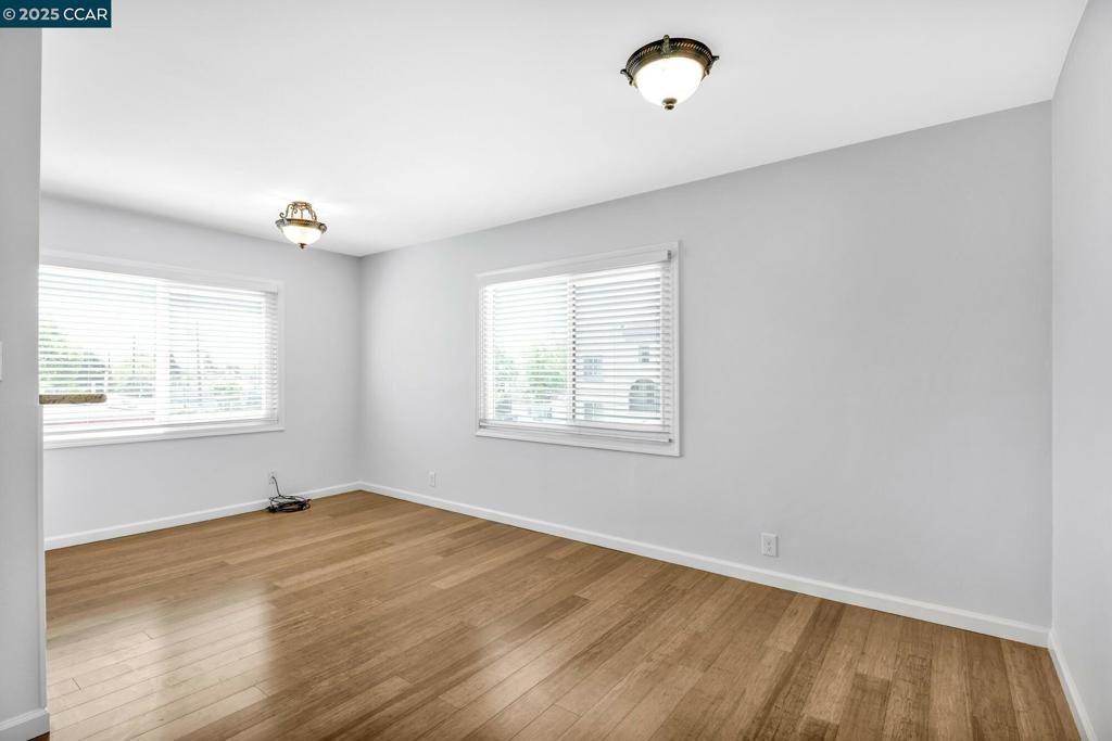 NORTH BERKELEY - Residential Income